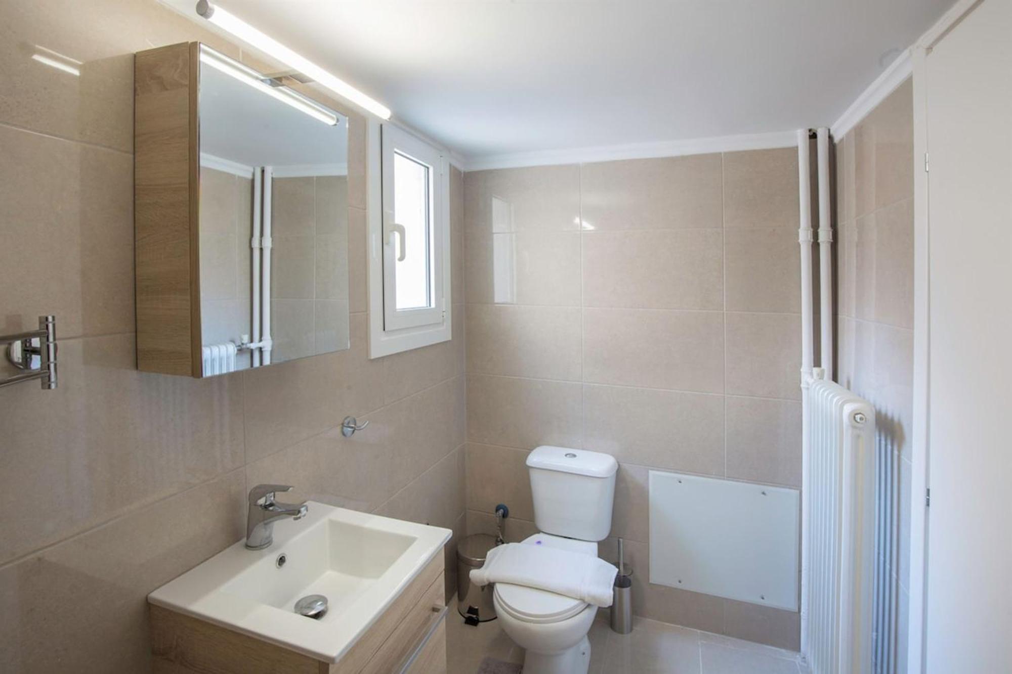 Peaceful Renovated Apartment Near Lycabettus Hill Афины Экстерьер фото