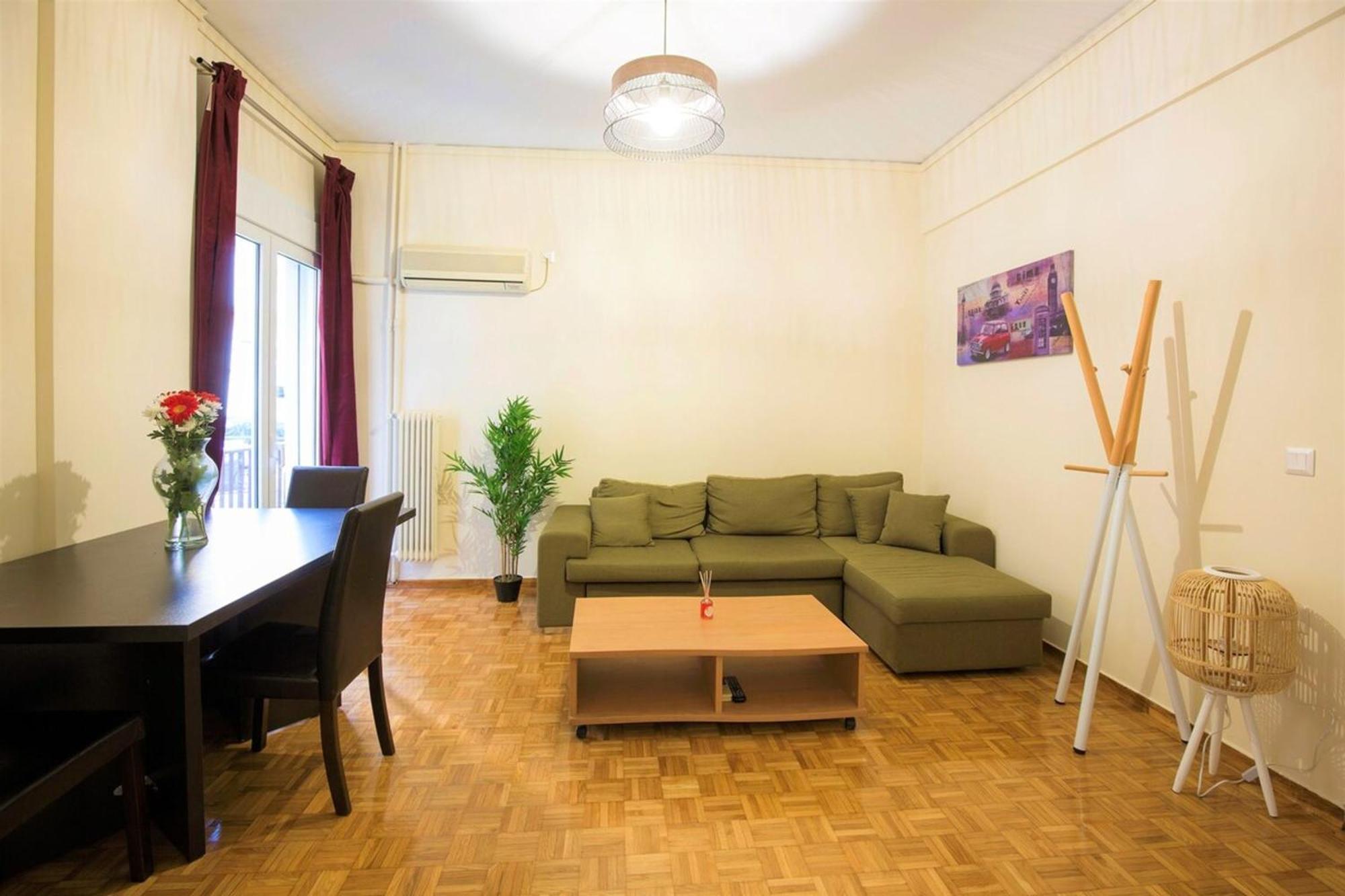 Peaceful Renovated Apartment Near Lycabettus Hill Афины Экстерьер фото